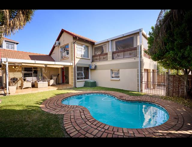 4 BEDROOM HOUSE FOR SALE IN BARBEQUE DOWNS